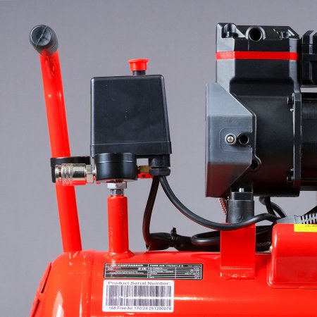 Компрессор безмасляный малошумный FUBAG Свободный Воздух (Free Air) 170/24/1.5 S в Улан-Удэ фото